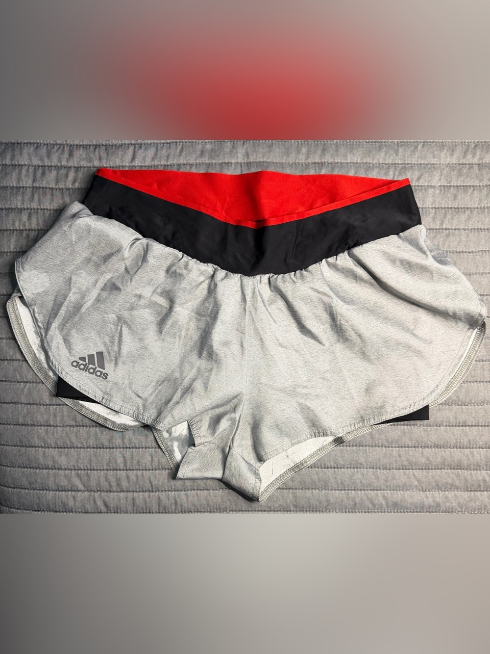 adidas Barricade silver women’s Athletic Shorts with Black attached ballshorts M
